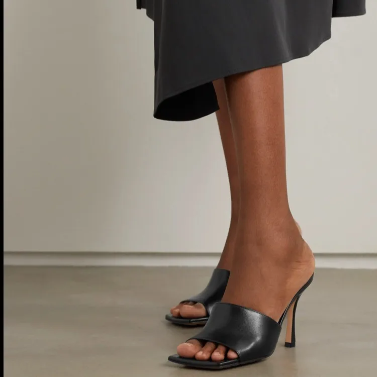 Ir 2021. Vasaras Dāma Sandales Vintage Kvadrātveida Kājām Augstpapēžu Modes Atvērtu Kāju Sandales Sieviešu Sexy Banketa Augsta Papēža Liela Izmēra 35~43 3